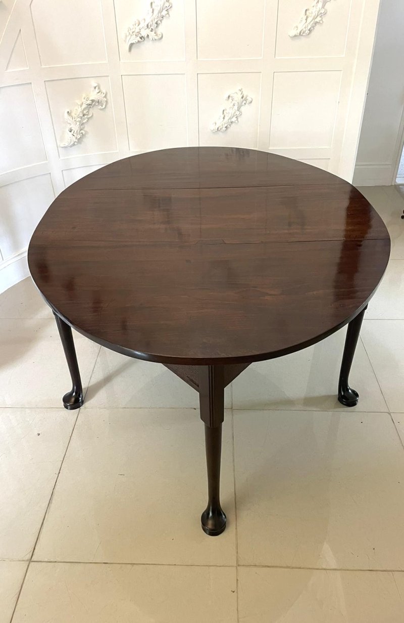 Outstanding Quality Large Unusual Antique George III Mahogany Dining Table - Image 5